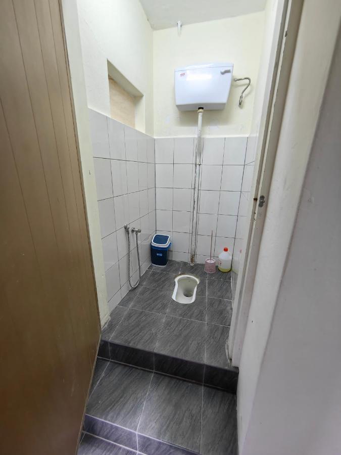 22A Hostel George Town Bagian luar foto