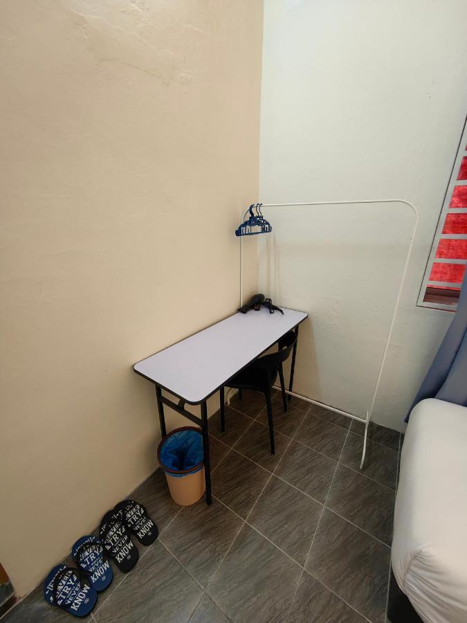 22A Hostel George Town Bagian luar foto