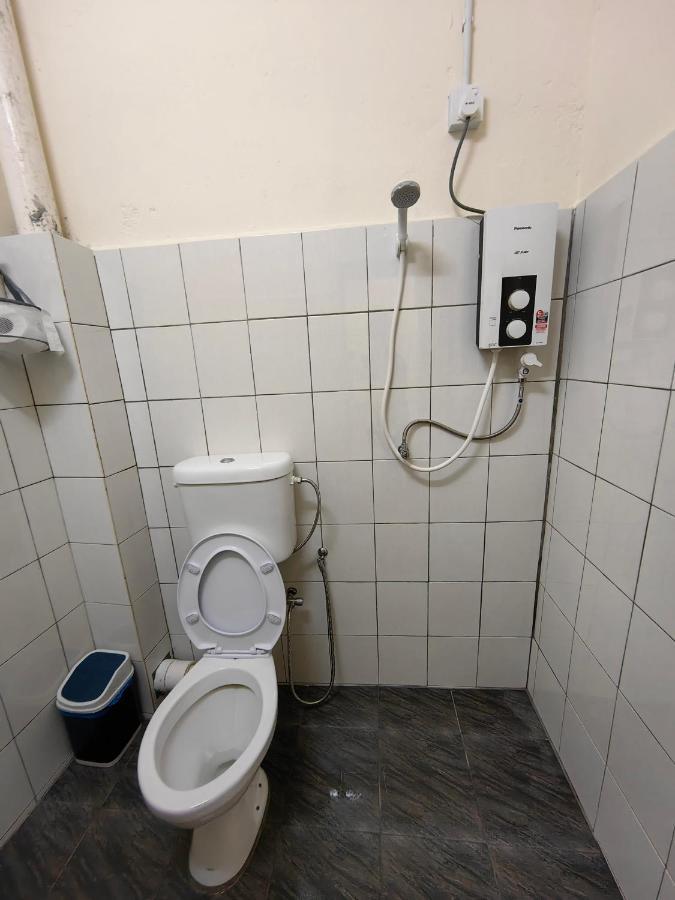 22A Hostel George Town Bagian luar foto