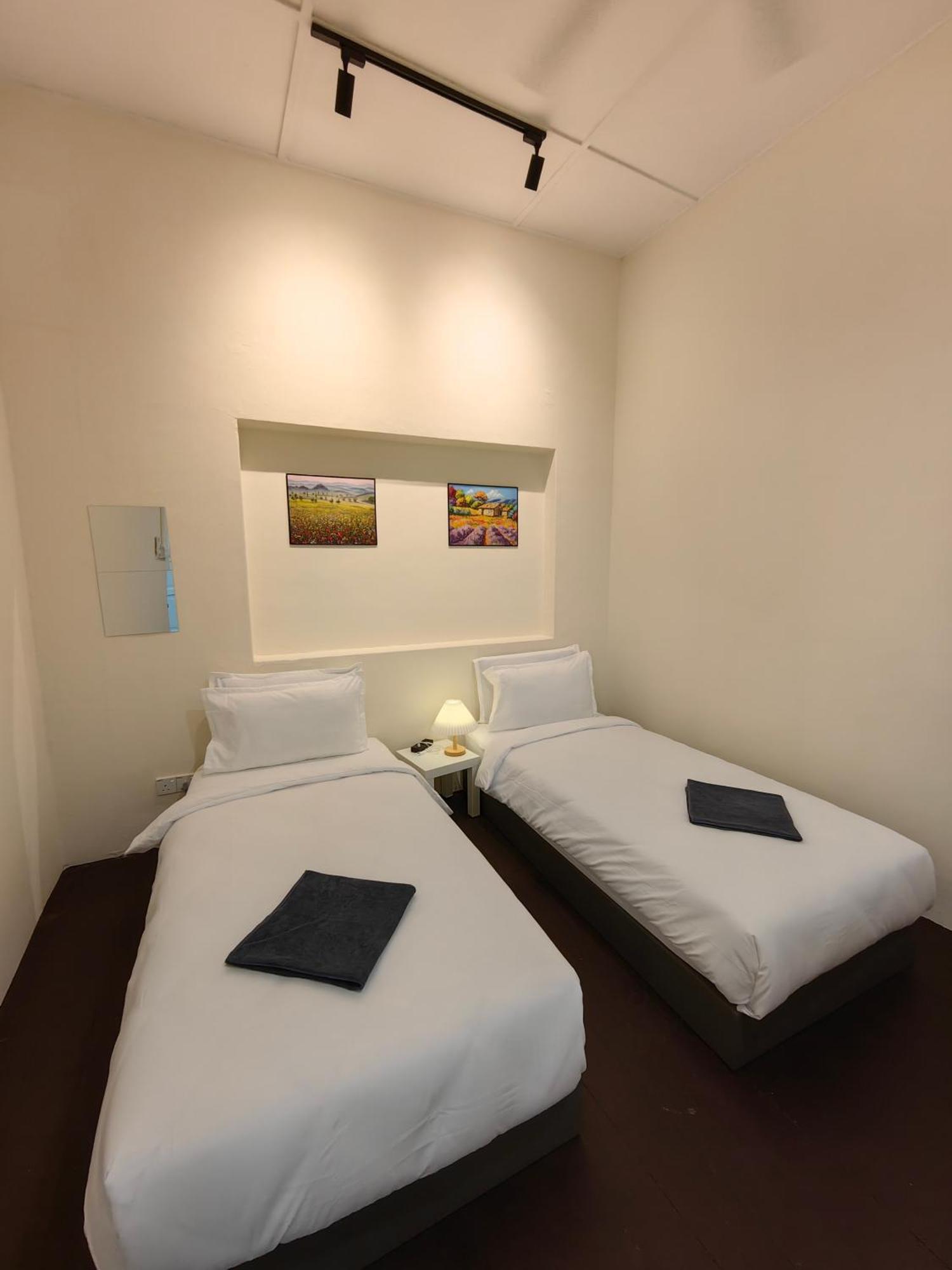 22A Hostel George Town Bagian luar foto